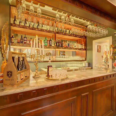 بيت ضيافة Palacio Especiarias 4*